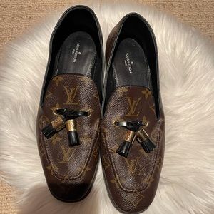 Louis Vuitton loafers (40)